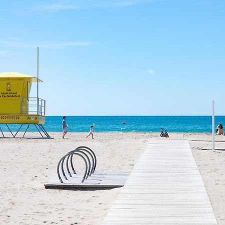 Maka Beach Apartment V Кастельдефельс Экстерьер фото